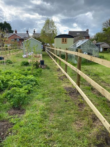Estate Style Fencing 